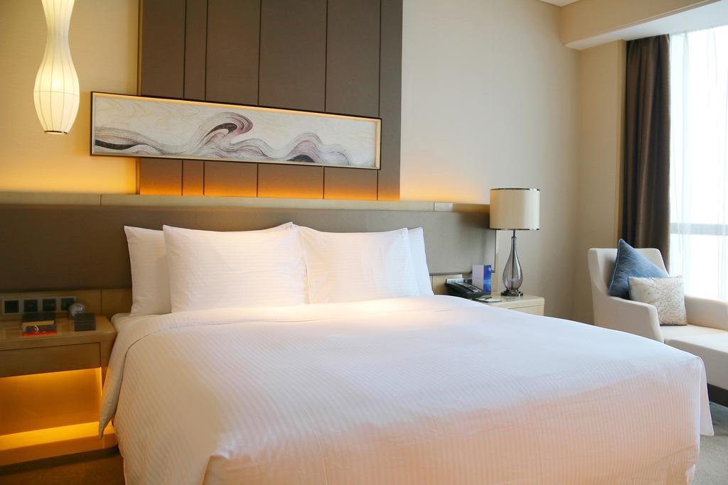 Hotel Wanda Realm Bengbu Esterno foto